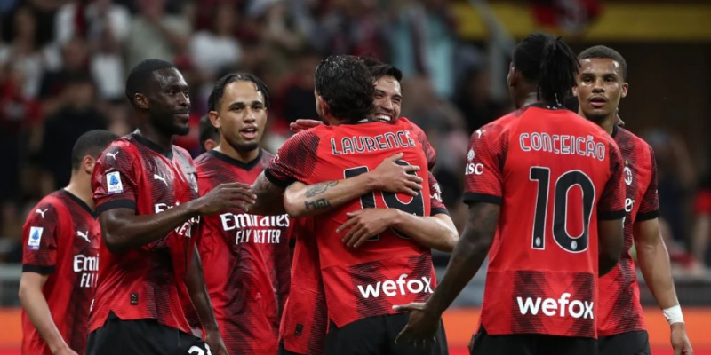 Top các đội bóng có chuỗi trận bất bại dài nhất hiện tại AC Milan